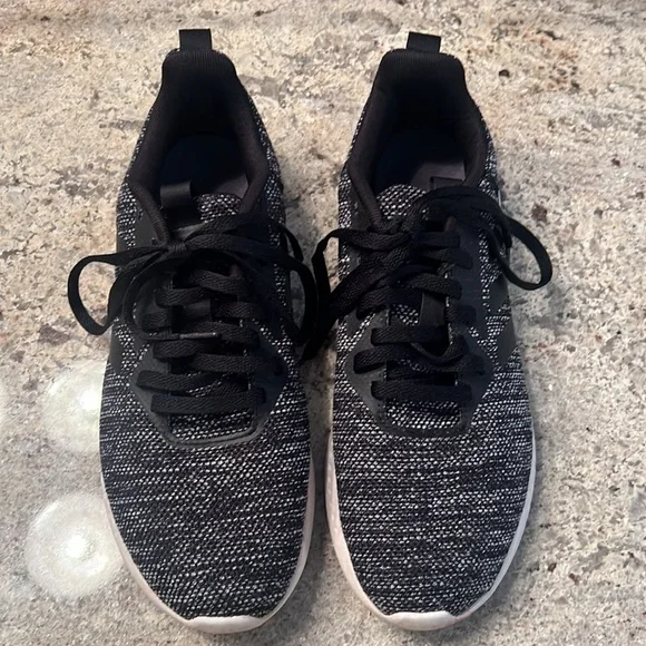 Mens Adidas - Picture 2 of 6